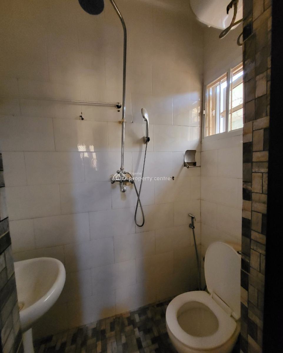 Luxurious Massive 1 Bedroom Flat, Zone E Extension, Apo Resettlement, Apo, Abuja, Flat / Apartment for Rent