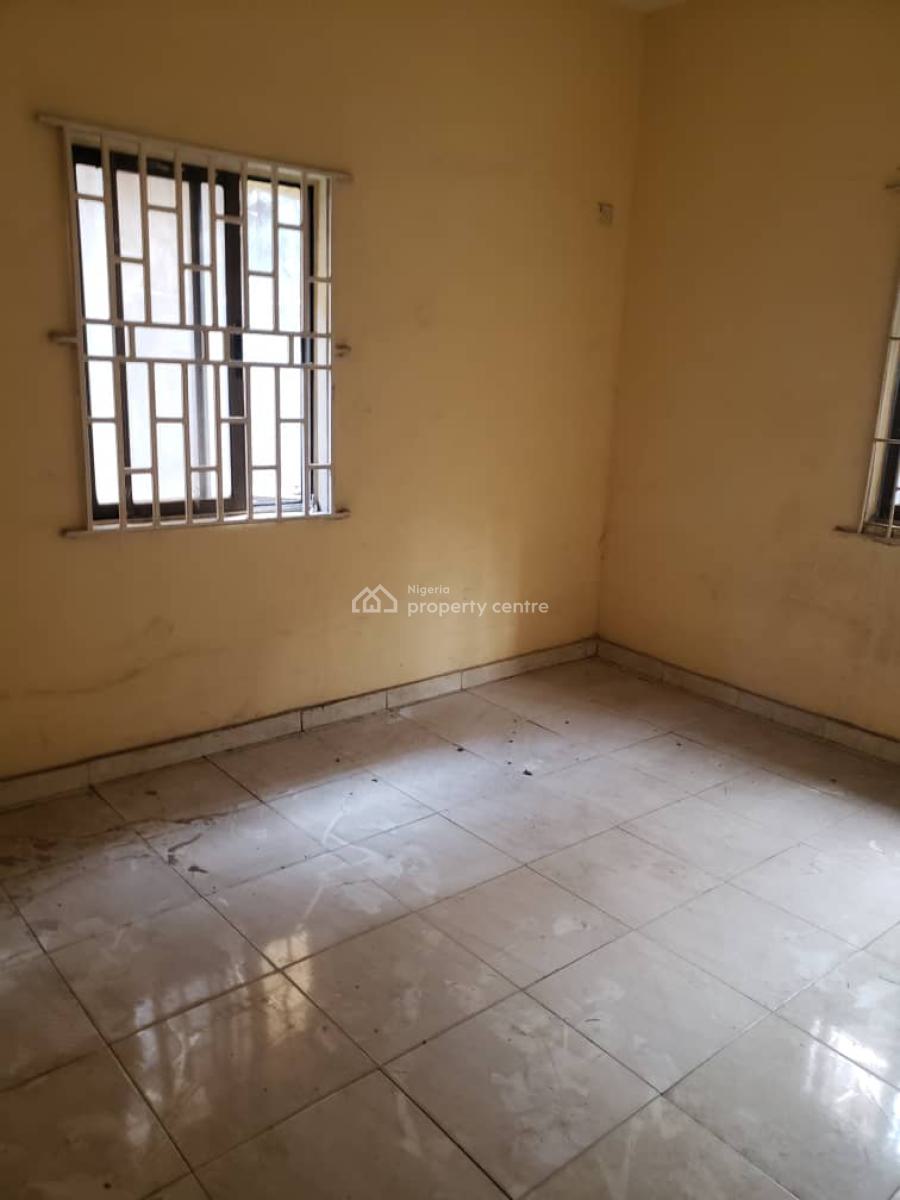 Decent 3 Bedroom Duplex with Bq, Jibowu Estate, Abule Egba, Agege, Lagos, House for Sale
