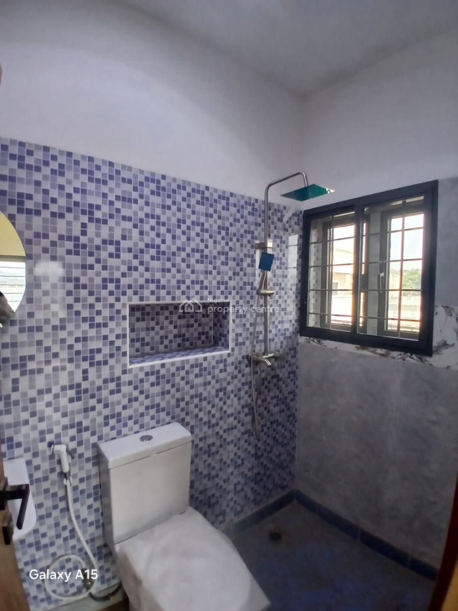 4 Bedrooms Paint House & Massive Kitchen, Living Room & Family Lounge, Mabushi, Abuja, Terraced Duplex for Rent