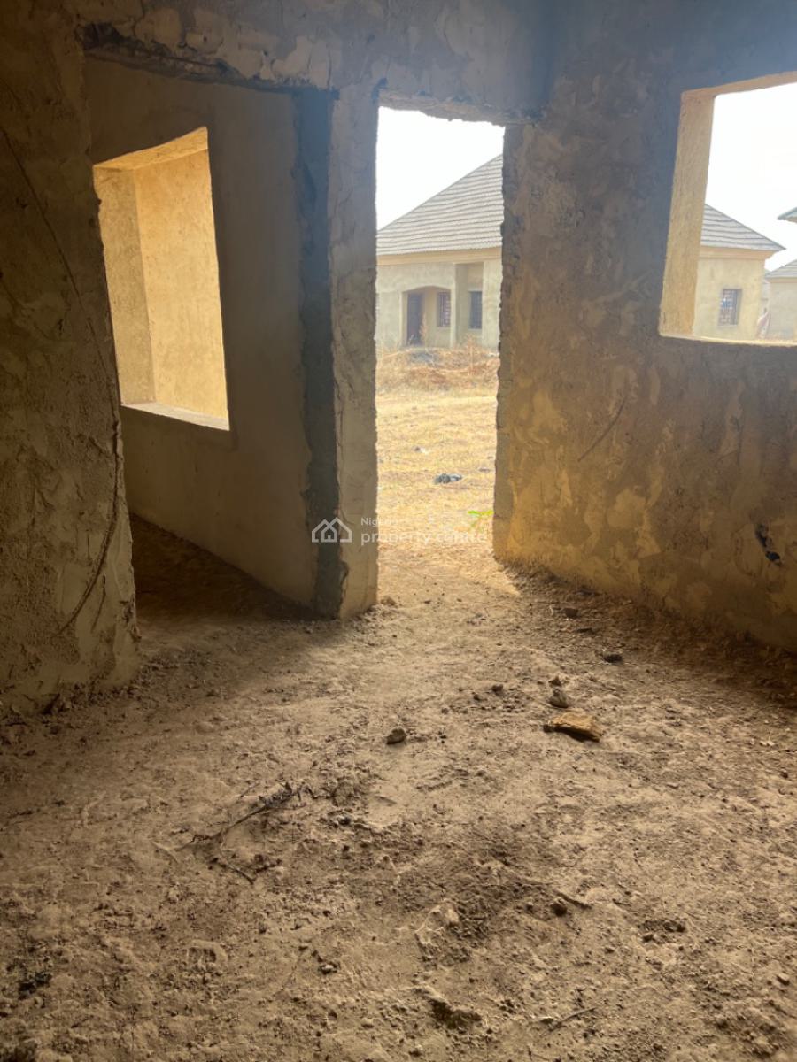 3 Bedrooms Fully Detached Bungalow, Karmo, Abuja, Detached Bungalow for Sale