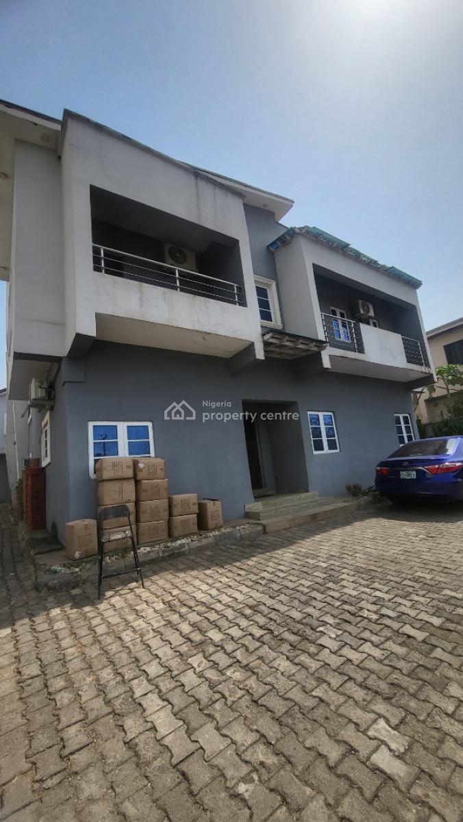 Spacious 5 Bedroom Duplex with 2 Rooms Bq, Noakchott Street, Zone 1, Wuse, Abuja, Detached Duplex for Sale