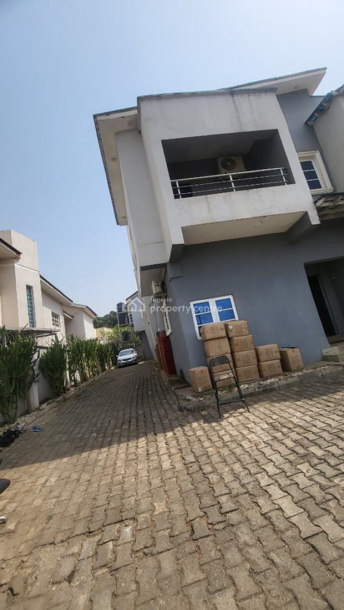 Spacious 5 Bedroom Duplex with 2 Rooms Bq, Noakchott Street, Zone 1, Wuse, Abuja, Detached Duplex for Sale