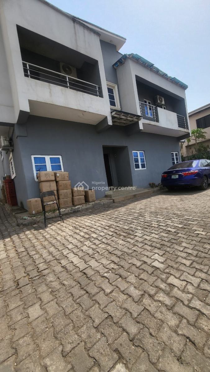 Spacious 5 Bedroom Duplex with 2 Rooms Bq, Noakchott Street, Zone 1, Wuse, Abuja, Detached Duplex for Sale