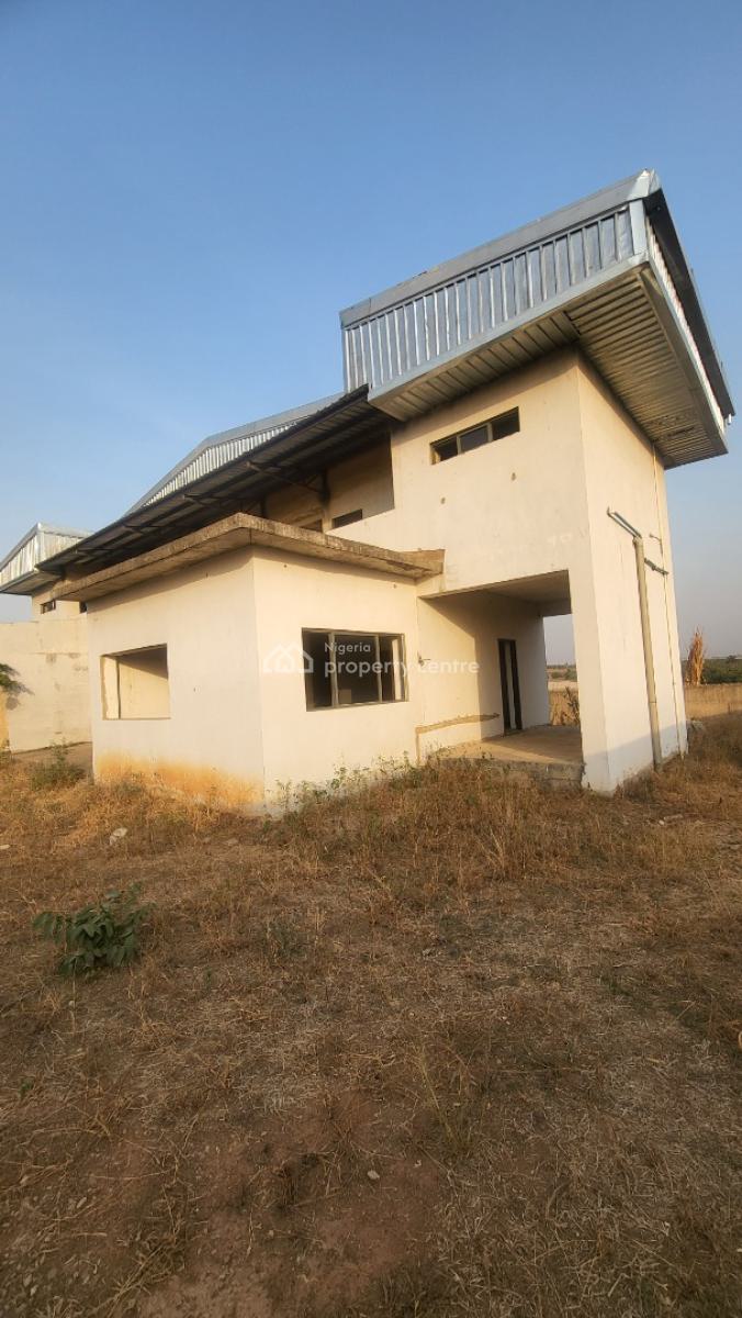 a Spacious Functioning Company, Close to Pharmaceutical Centre Idu, Idu Industrial, Abuja, Factory for Sale