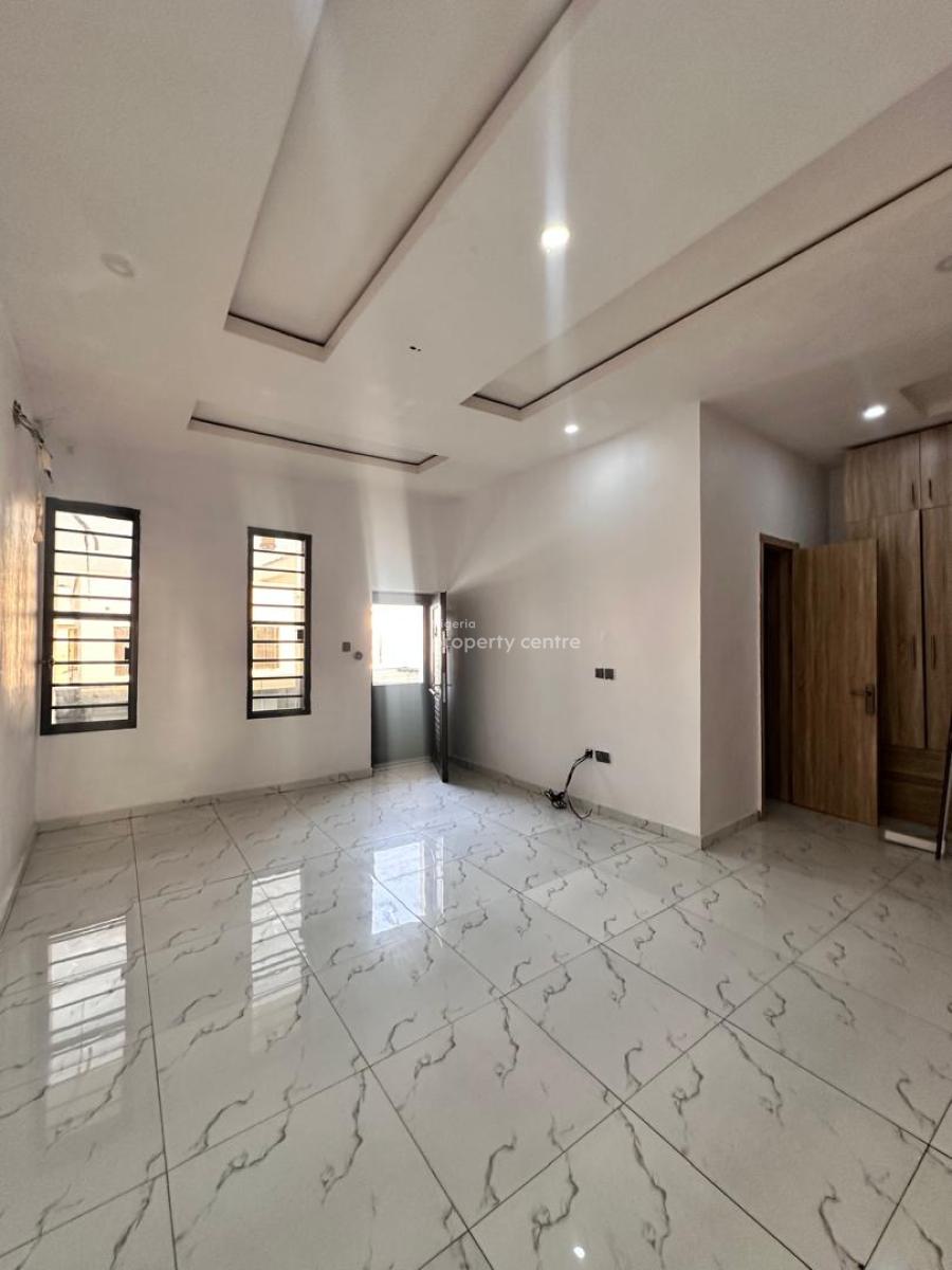 Spacious 4-bedroom Duplex (self Compound), Orchid Road, Lekki, Lagos, Detached Duplex for Rent