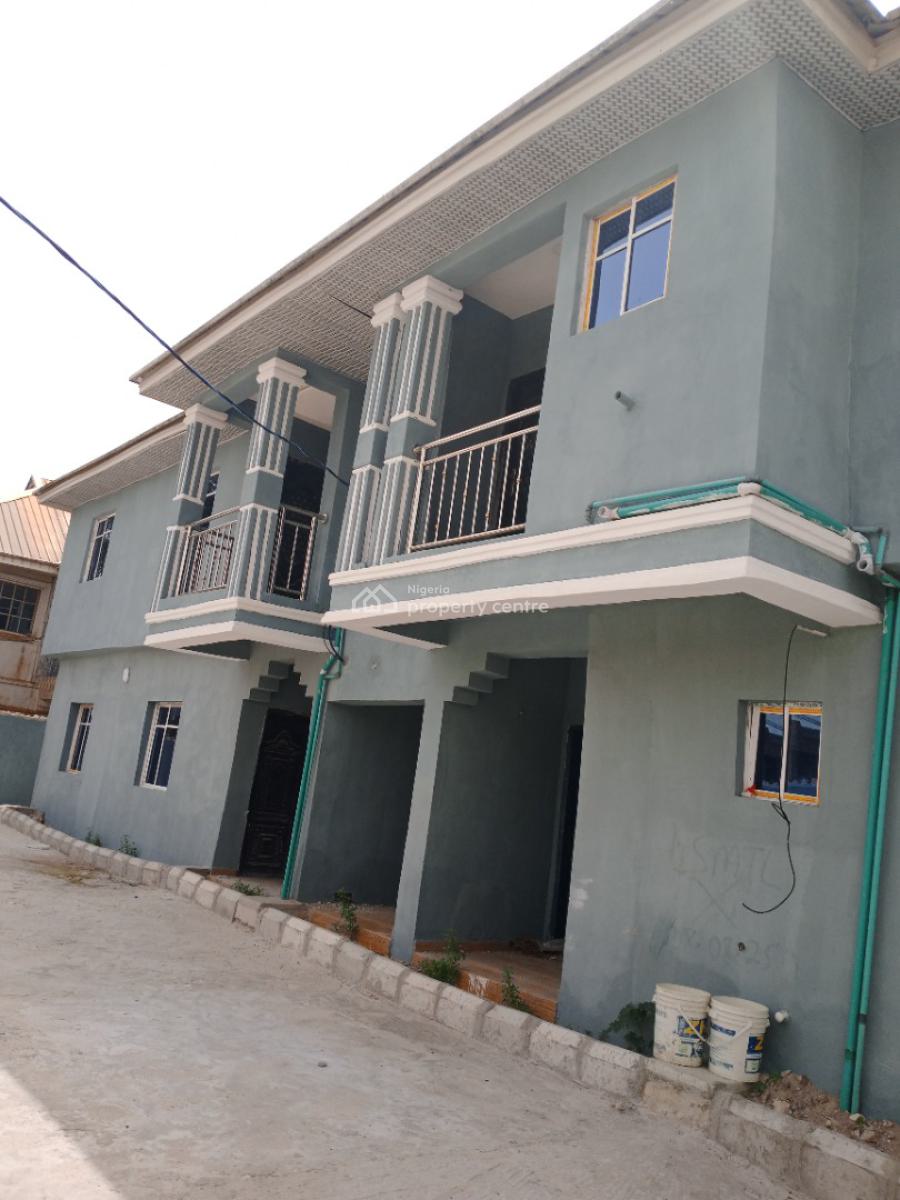 Luxurious Newly Built Room and Parlour Upstairs and Downstairs, Unity Estate Nnpc Ibeju Lekki, Ibeju Lekki, Lagos, Mini Flat (room and Parlour) for Rent