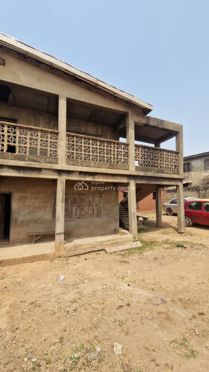 Landed Property, Olomi Academy, Iwo Rd, Ibadan, Oyo, Commercial Property for Sale