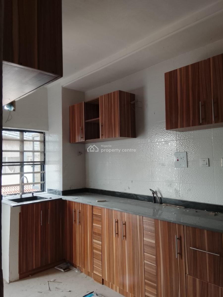 Luxury Newly Built 2 Bedroom Flat, Canal Estate Off Grandmate, Ago Palace, Isolo, Lagos, Flat / Apartment for Rent