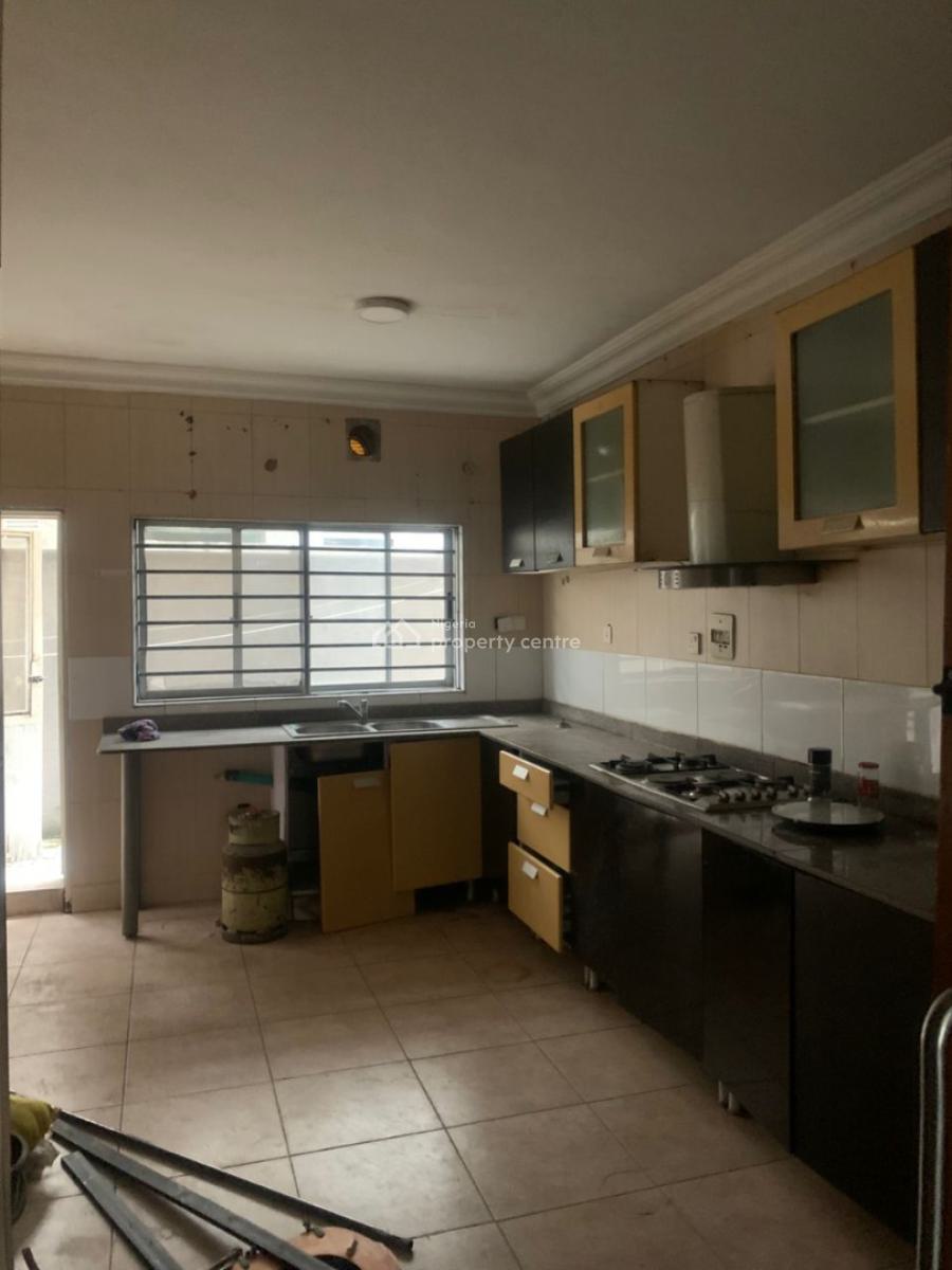 Serviced 4 Bedroom Terrace Duplex with Bq, Lekki Phase 1, Lekki, Lagos, Terraced Duplex for Rent