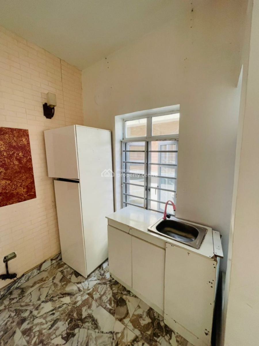 Neatly Renovated Studio Apartment with Excellent Facilities, Ikota, Lekki, Lagos, Flat / Apartment for Rent