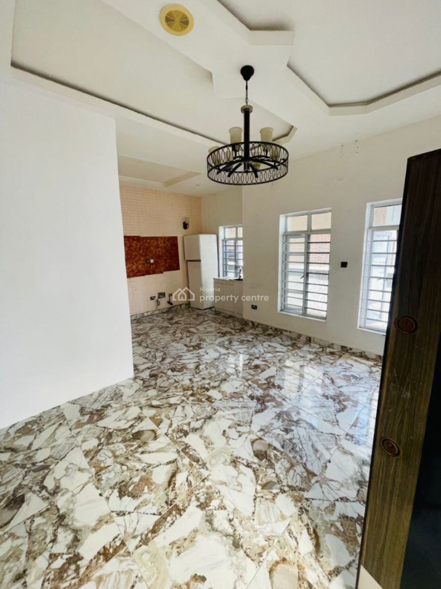 Neatly Renovated Studio Apartment with Excellent Facilities, Ikota, Lekki, Lagos, Flat / Apartment for Rent