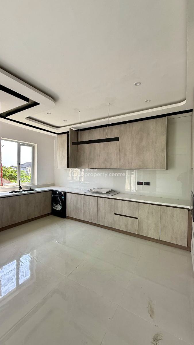 Newly Built 2 Bedroom Maisonette with Pool, Gym and Elevator, Lekki Phase 1, Lekki, Lagos, Flat / Apartment for Sale