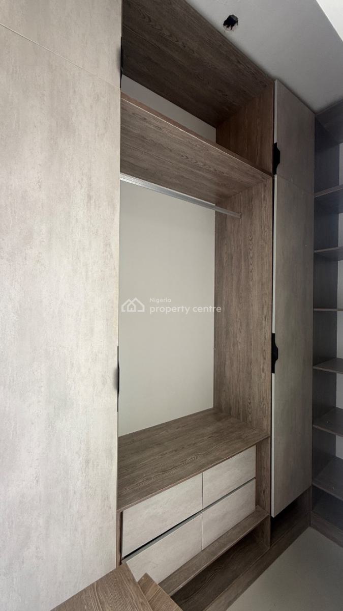 Newly Built 2 Bedroom Maisonette with Pool, Gym and Elevator, Lekki Phase 1, Lekki, Lagos, Flat / Apartment for Sale