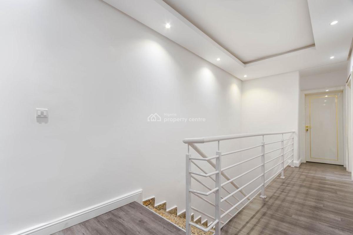 Exquisite & Spacious 4 Bedroom Duplex with Snooker Table, Comfortable Stay, Secure Environment 7, Lekki Phase 1, Lekki, Lagos, House Short Let