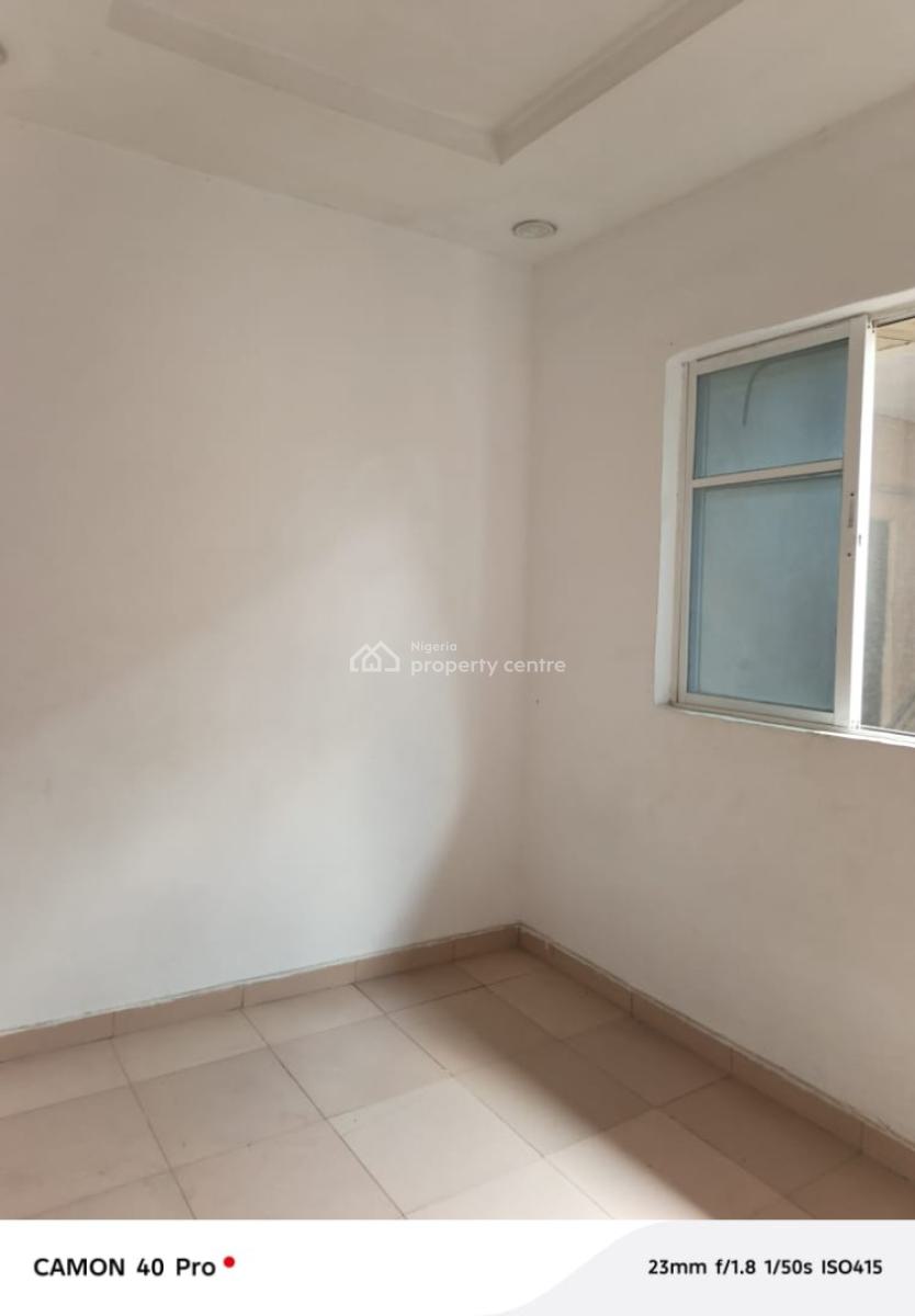 Lovely Mini Flat, Fola Agoro, Yaba, Lagos, Mini Flat (room and Parlour) for Rent