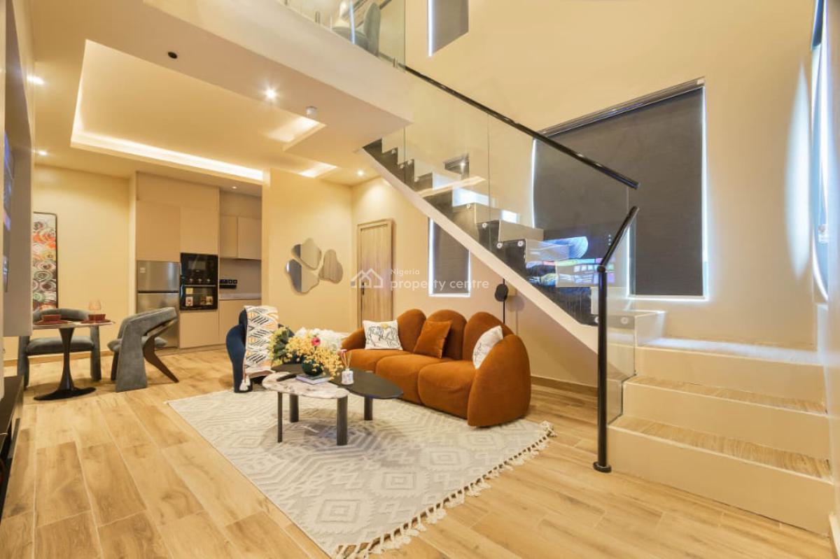 Luxurious and Classically Designed 1 Bedroom Loft with Pool, Beautiful Furnishings, Spacious Apartment, Relaxing Stay, Lekki, Lagos, Flat / Apartment Short Let