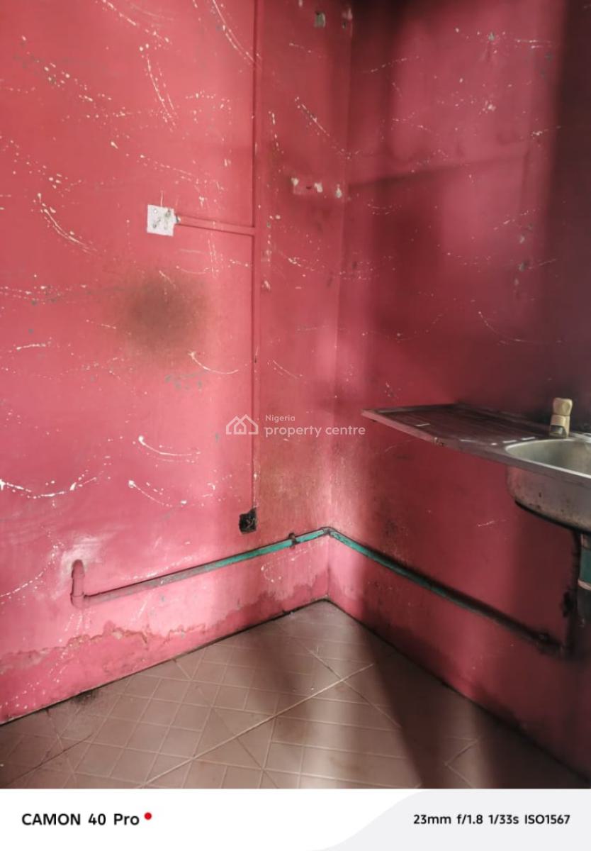 a Room Self Contain, Fola Agoro, Yaba, Lagos, Self Contain (single Rooms) for Rent