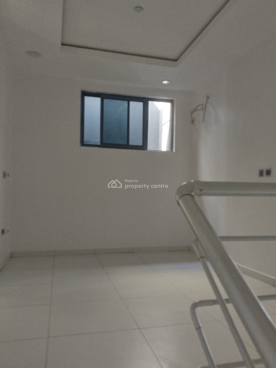 Very Spacious and Newly Out 3 Bedroom Terrace Duplex with Bq, Mobile Road, Ilaje, Ajah, Lagos, Terraced Duplex for Rent