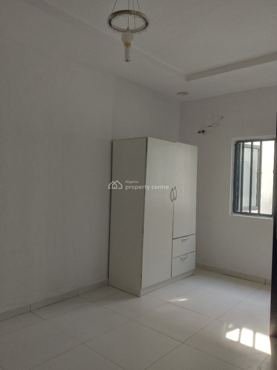 Very Spacious and Newly Out 3 Bedroom Terrace Duplex with Bq, Mobile Road, Ilaje, Ajah, Lagos, Terraced Duplex for Rent