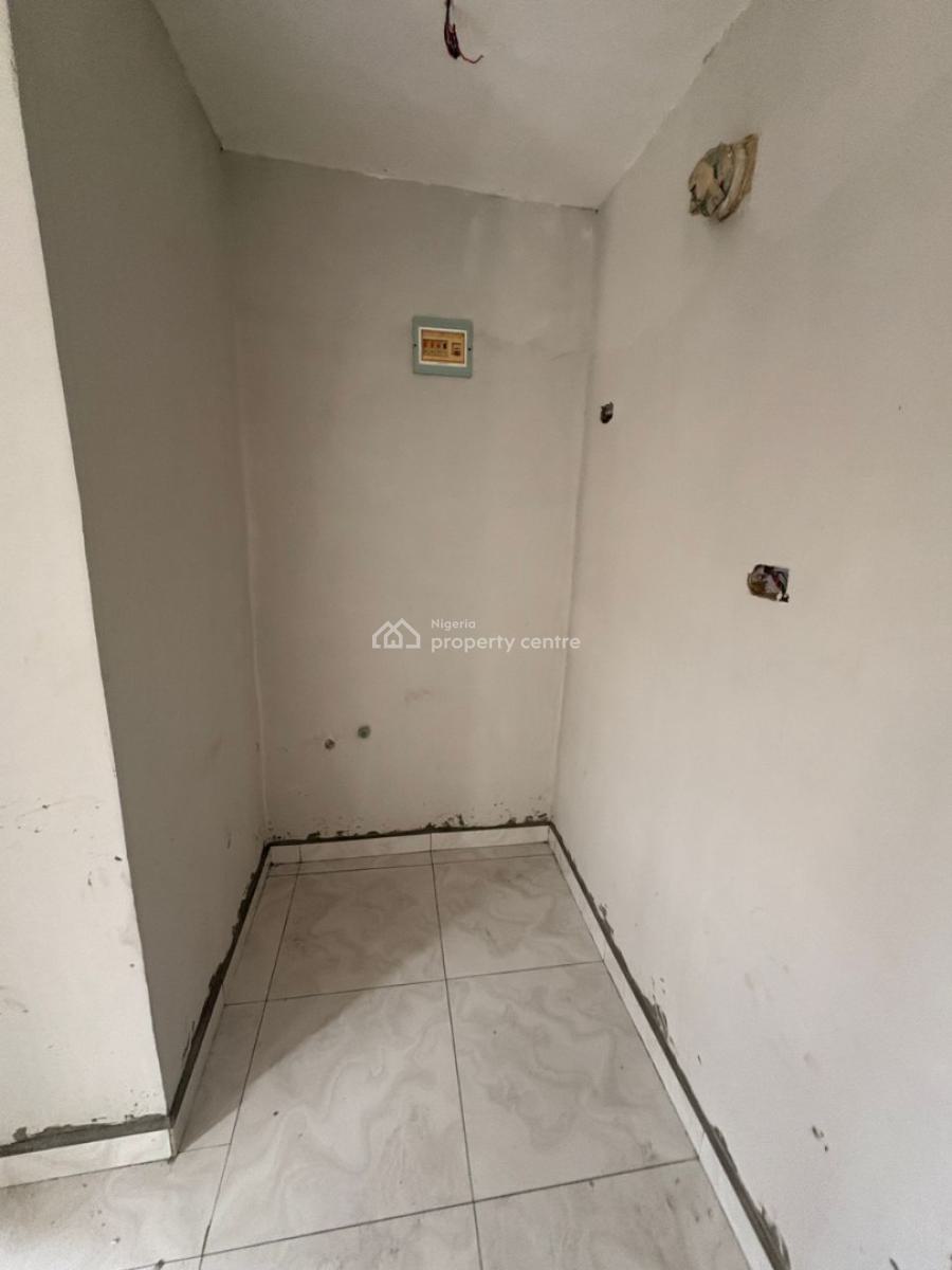 Spacious Studio Apartment, Shomolu, Lagos, Self Contain (single Rooms) for Sale
