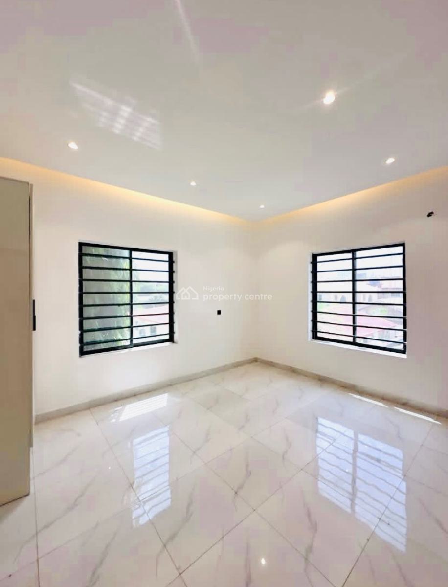 Luxury and Spacious 3 Bedroom Apartment Bq and Elevator, Lekki Phase 1, Lekki, Lagos, Flat / Apartment for Rent