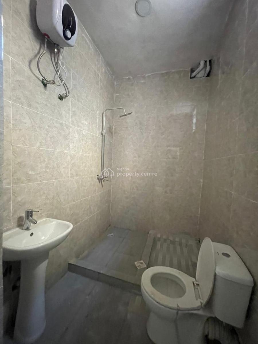 Newly Build 2 Bedroom Apartment, Ologolo, Lekki, Lagos, Flat / Apartment for Rent