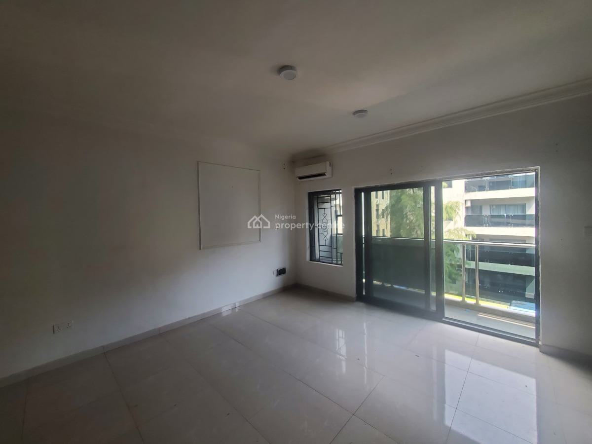 Fully Serviced 3 Bedroom Apartment, Megamound Lekky County Estate, Ikota, Lekki, Lagos, Flat / Apartment for Sale