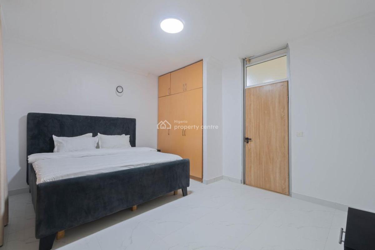 Noir & Blanc-a Spacious Luxury 2 Bedroom with Ps5, 2 Balconies & Priva, Victoria Island (vi), Lagos, Flat / Apartment Short Let