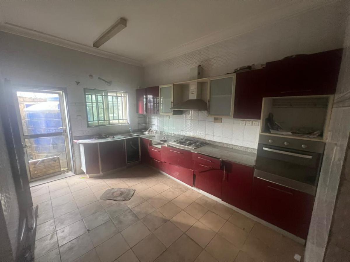 Self Compound 4 Bedroom Semi-detached Duplex with Bq, Chevron, Lekki, Lagos, Semi-detached Duplex for Rent