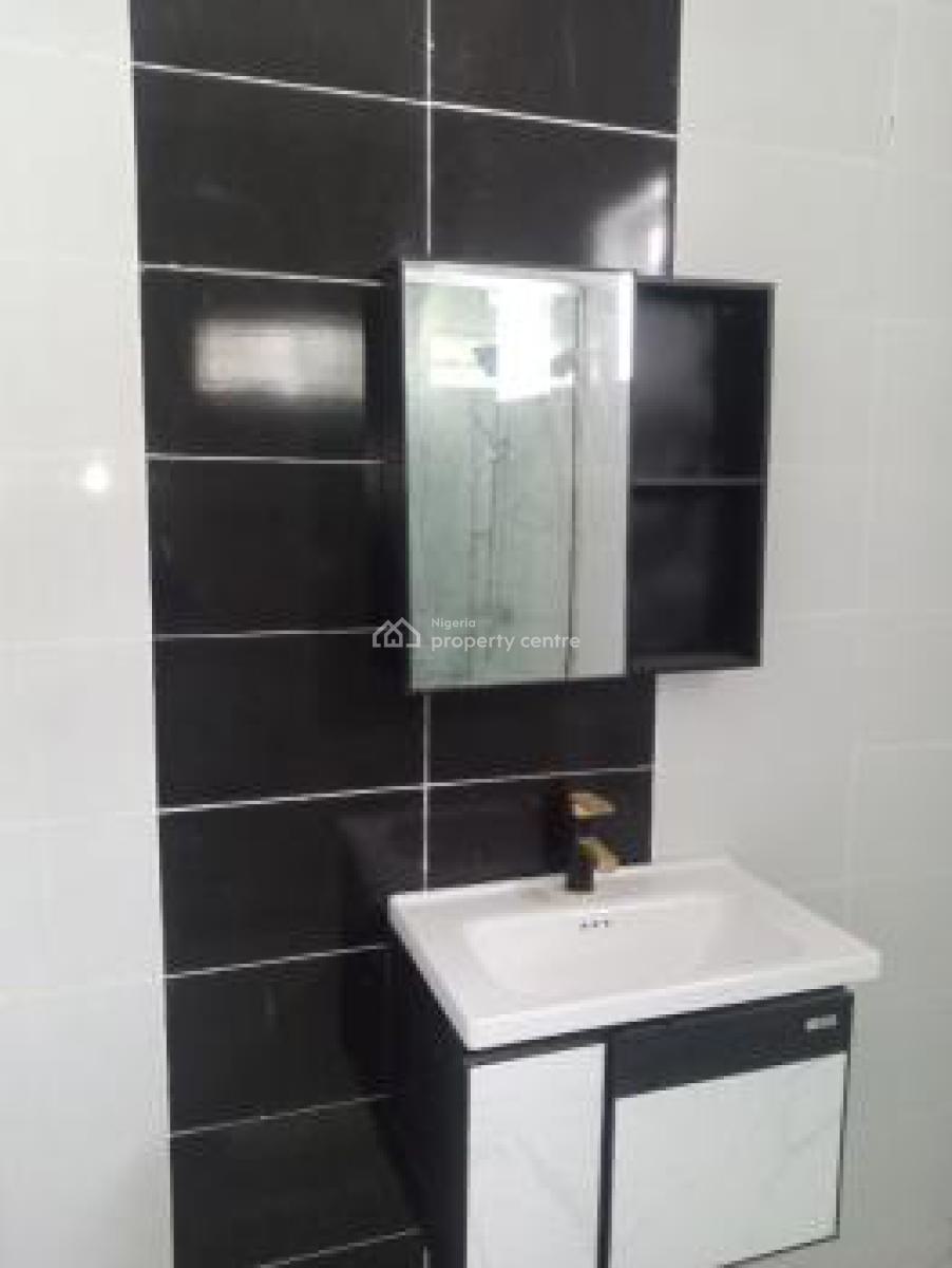 4 Bedroom Semi Detached Duplex, West Bridge 2, Off Orchid Road, Lafiaji, Lekki, Lagos, Semi-detached Duplex for Rent