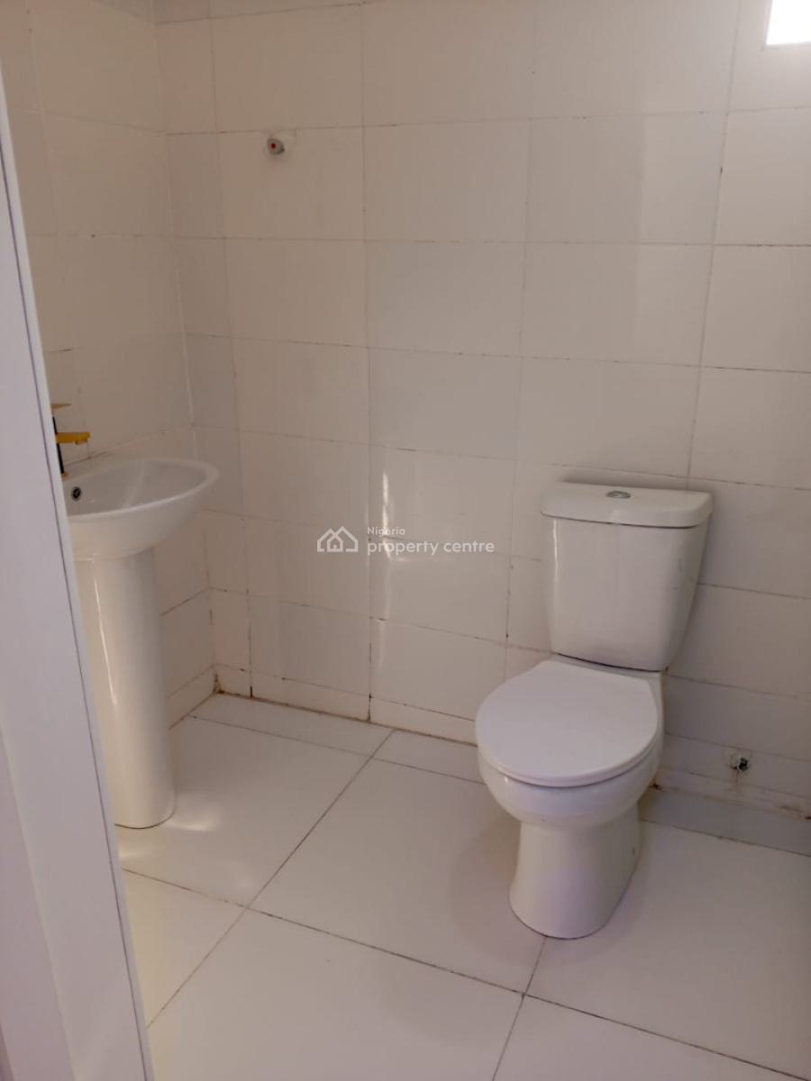 4 Bedroom Semi Detached Duplex, West Bridge 2, Off Orchid Road, Lafiaji, Lekki, Lagos, Semi-detached Duplex for Rent