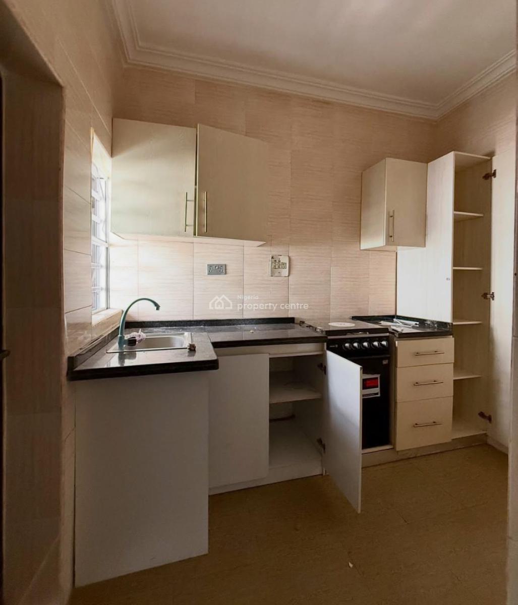 Exquisite 2 Bedroom Apartment, Ikota, Lekki Phase 2, Lekki, Lagos, Flat / Apartment for Rent