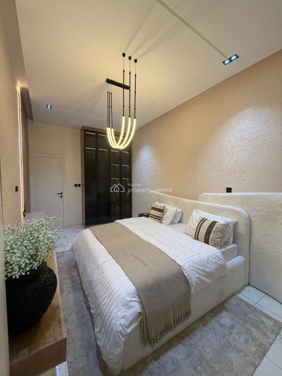 Brand New Luxury & Spacious 1 Bedroom with Cinema , Ps5 , Gym and Pool, Mathew Osamwen Estate, Ologolo, Lekki, Lagos, Flat / Apartment Short Let