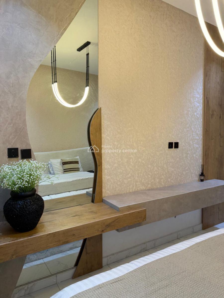 Brand New Luxury & Spacious 1 Bedroom with Cinema , Ps5 , Gym and Pool, Mathew Osamwen Estate, Ologolo, Lekki, Lagos, Flat / Apartment Short Let