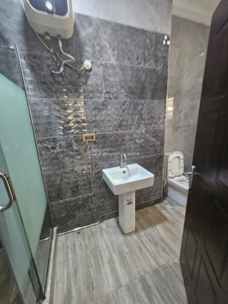 3 Bedroom Flat with Bq, Ikeja Gra, Ikeja, Lagos, Flat / Apartment for Rent