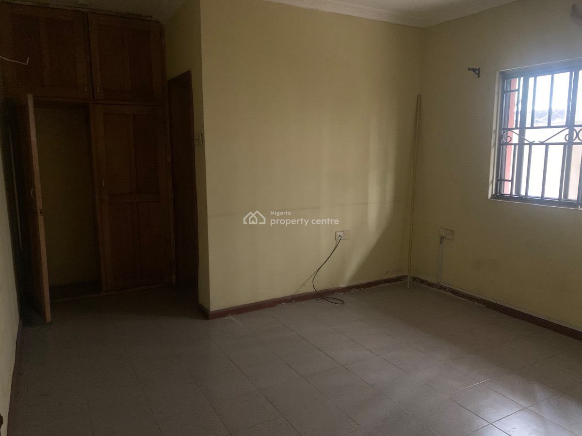 Massive 5 Bedroom Duplex with Bq, Gra Phase 2, Magodo, Lagos, Detached Duplex for Rent