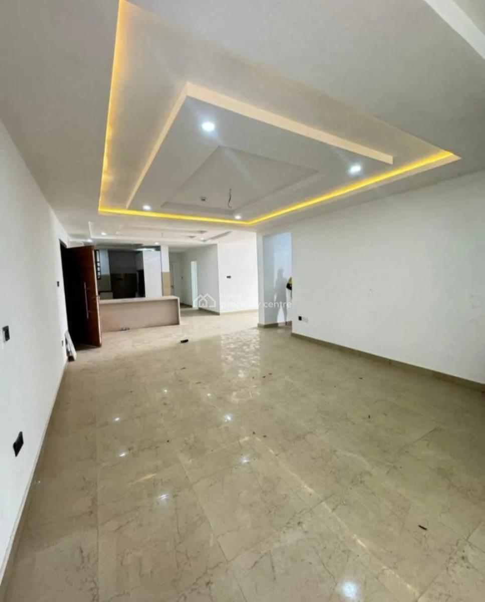 Serviced with 24/7 Power Supply 3 Bedroom En-suite Flat, Victoria Island (vi), Lagos, Flat / Apartment for Rent