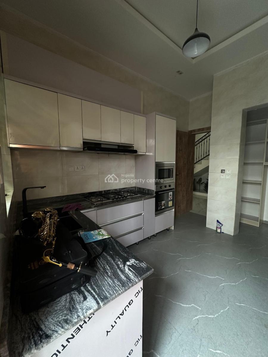 Well Maintained 4 Bedroom Terrace Duplex with a Swimming Pool & a Gym, Ikate, Lekki, Lagos, Terraced Duplex for Rent