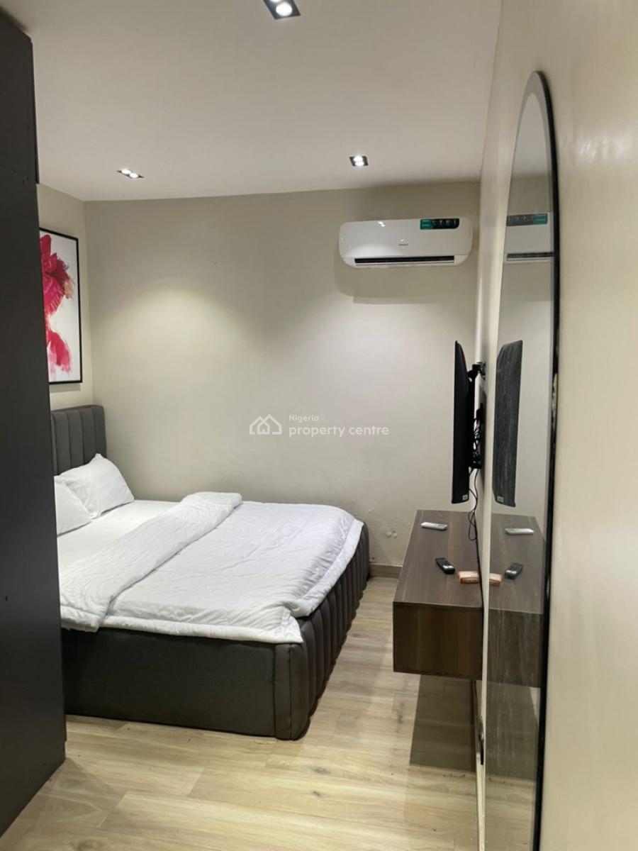 Luxury 3 Bedroom Apartment with Excellent Finishes, Kizz Daniel Street, Enclave Road, Ikate Elegushi, Lekki, Lagos, Flat / Apartment for Rent