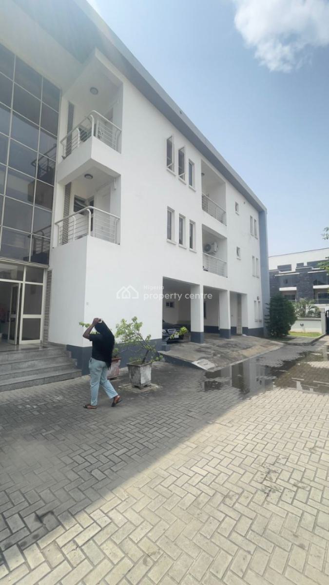 Clean & Spacious 1-bedroom Apartment with 20 Hours Power Supply, Oniru, Victoria Island (vi), Lagos, Flat / Apartment for Rent