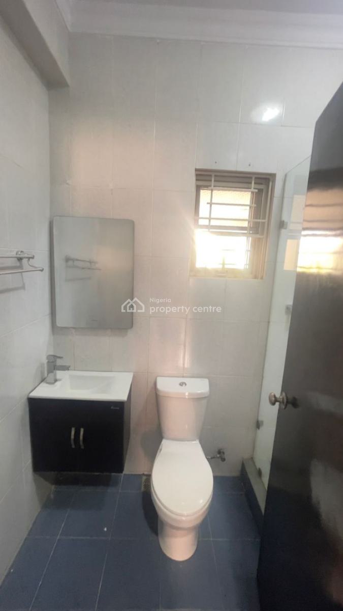 Clean & Spacious 1-bedroom Apartment with 20 Hours Power Supply, Oniru, Victoria Island (vi), Lagos, Flat / Apartment for Rent
