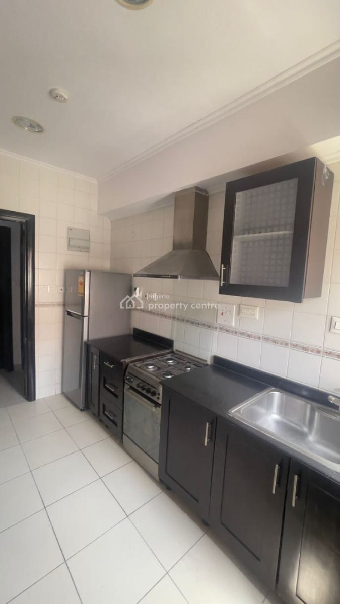 Clean & Spacious 1-bedroom Apartment with 20 Hours Power Supply, Oniru, Victoria Island (vi), Lagos, Flat / Apartment for Rent