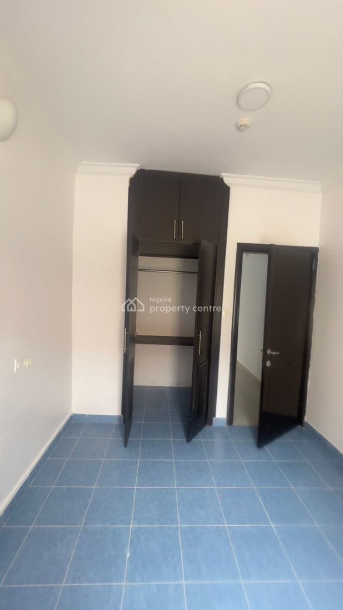 Clean & Spacious 1-bedroom Apartment with 20 Hours Power Supply, Oniru, Victoria Island (vi), Lagos, Flat / Apartment for Rent