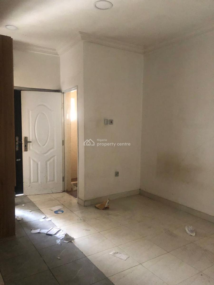 2 Bedroom Flat, Ikota, Lekki, Lagos, Flat / Apartment for Sale