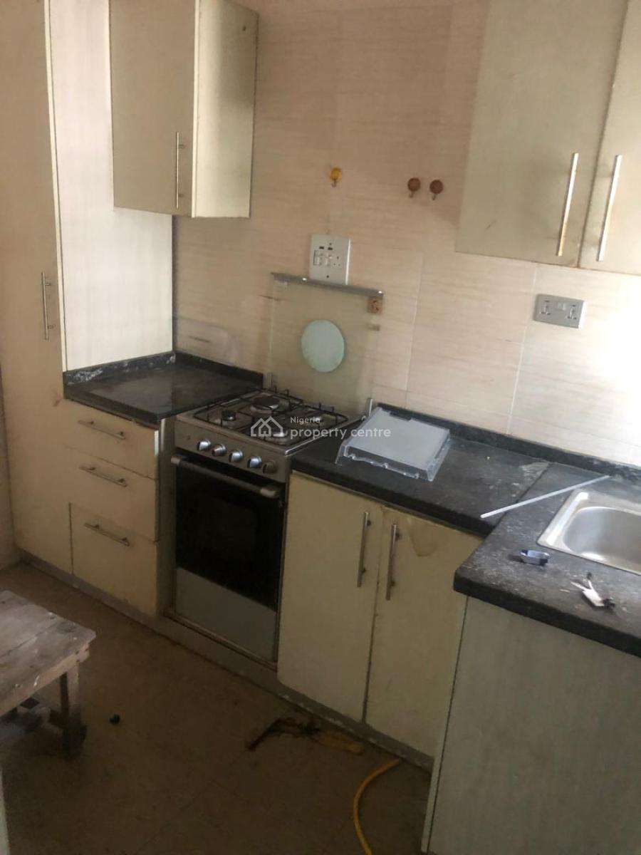 2 Bedroom Flat, Ikota, Lekki, Lagos, Flat / Apartment for Sale