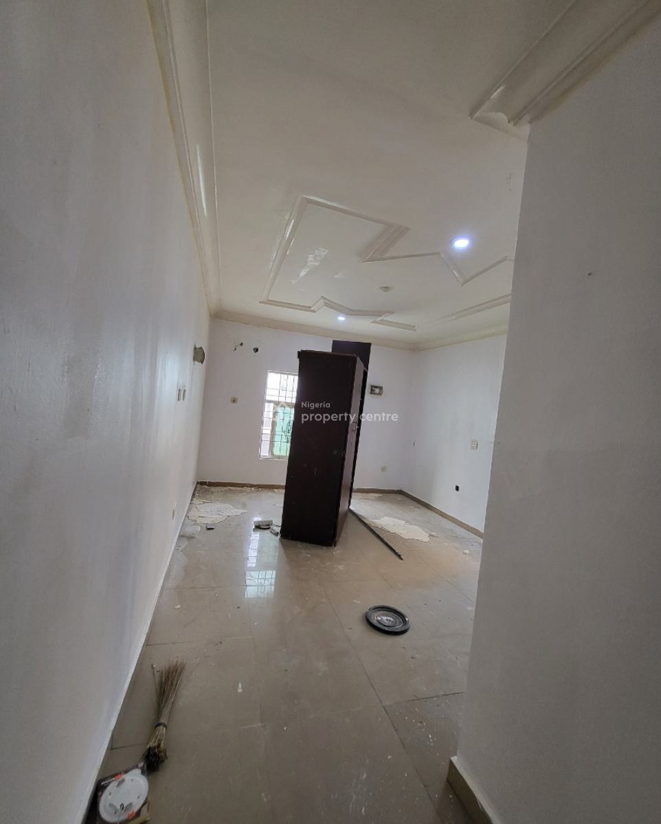 Luxurious Massive 2 Bedroom Flat, By American International School, Durumi, Abuja, Flat / Apartment for Rent
