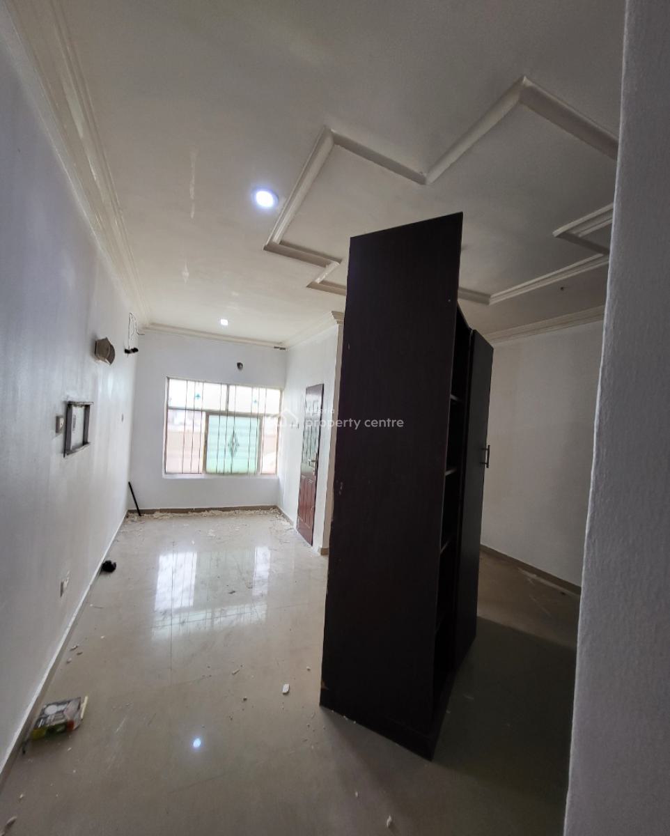 Luxurious Massive 2 Bedroom Flat, By American International School, Durumi, Abuja, Flat / Apartment for Rent