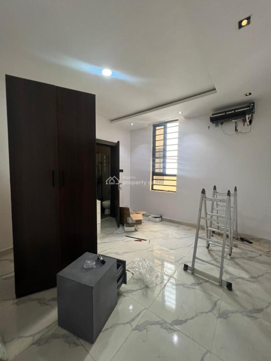 Beautiful Newly Built 3 Bedroom Apartment with Bq in a Secured Estate, Lekki Phase 1, Lekki, Lagos, Flat / Apartment for Rent