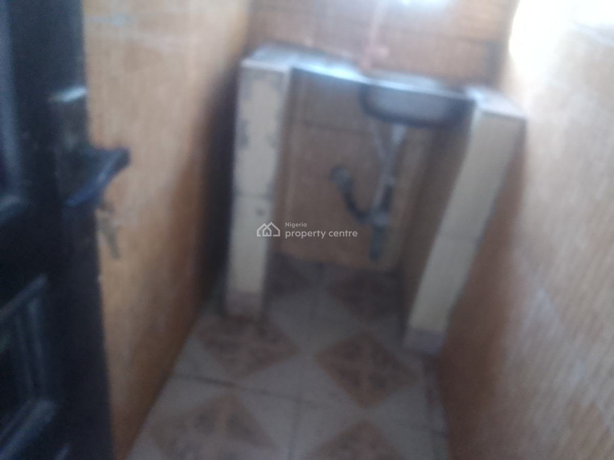 Spacious Luxury Selfcon with Excellent Features, Peacecastle Estate, Ogombo, Ajah, Lagos, Self Contain (single Rooms) for Rent