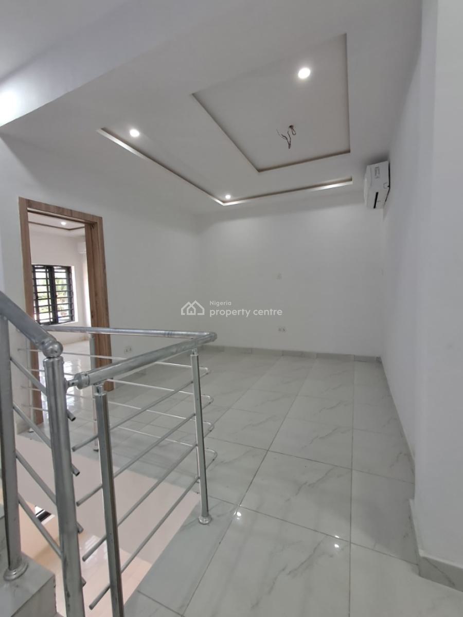 Newly Built 4-bedroom Terrace Duplex with Bq, New Road Alpha Beach, Chevron, Lekki, Lagos, Terraced Duplex for Rent